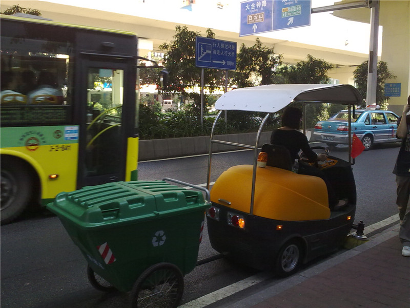 环保扫地车应用于广州环卫